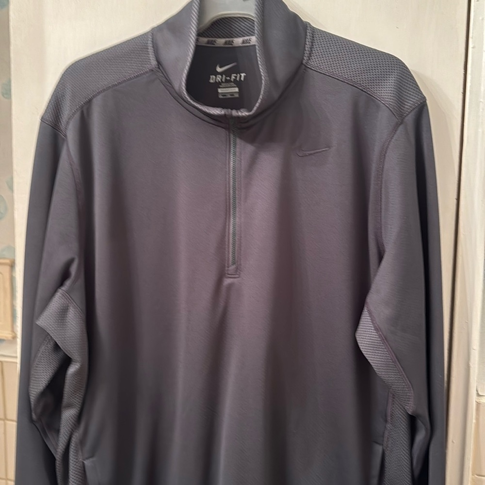 NIKE DRI-FIT XXL LONG SLEEVE SHIRT
